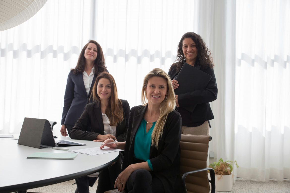 Mujeres en el poder: presencia o influencia