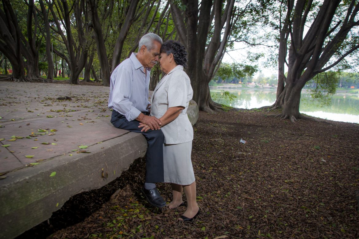 El Amor sin Prisas: Redefinir la Pareja después de los 60