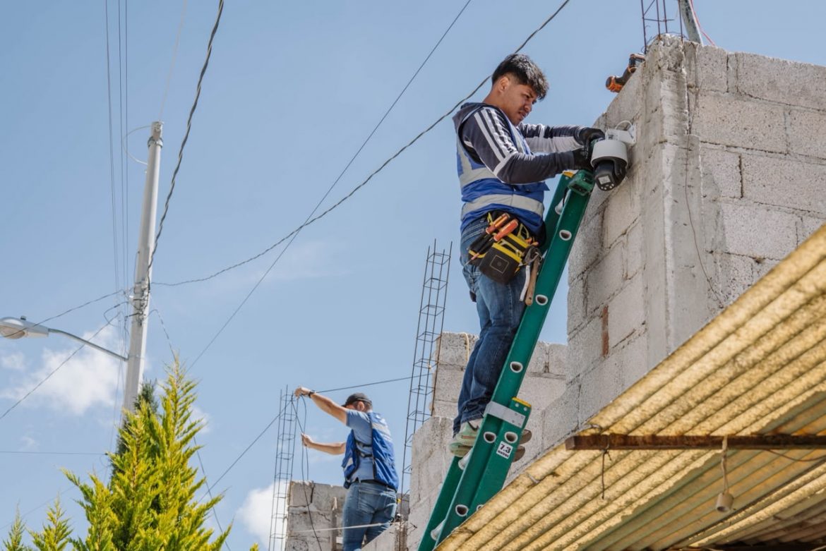 Pachuca refuerza su seguridad con 556 cámaras